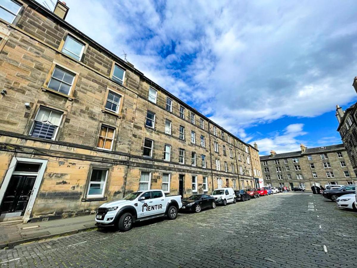 Desirable 2 Bed Apt Near Edinburgh Castle Exterior foto